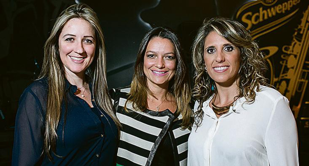 Luciana Just (centro), CEO da Construtora Just, com as arquitetas Karine Lima e Leticia Pangracio