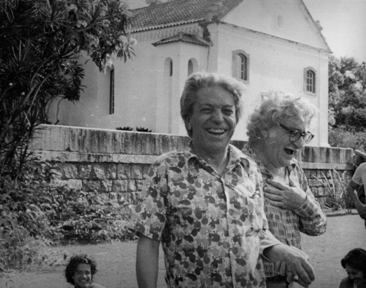 Vilanova Artigas e o amigo Burle Marx, em meados dos anos 1970. Foto: arquivo familiar.