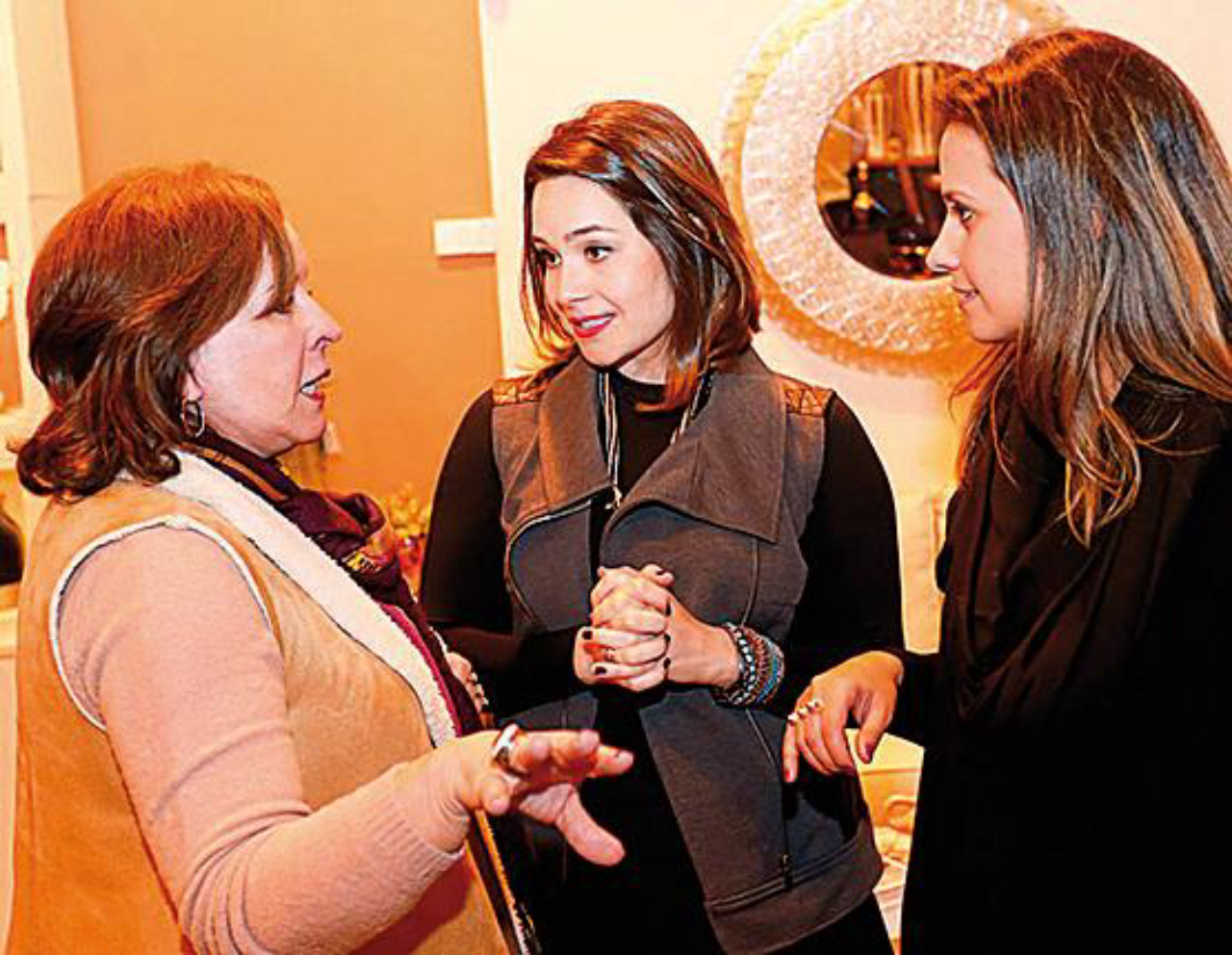Sônia Holtz, com as arquitetas Maria Fernanda Lorusso e Luciana Olesko.