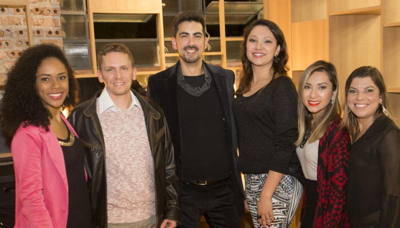 Equipe da Berneck com o arquiteto Luiz Maingué.