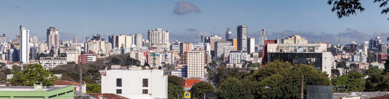 Vista panorâmica de Curitiba a partir da Praça das Nações, no Alto da XV.<br>Foto: Fernando Zequinão / Gazeta do Povo. 