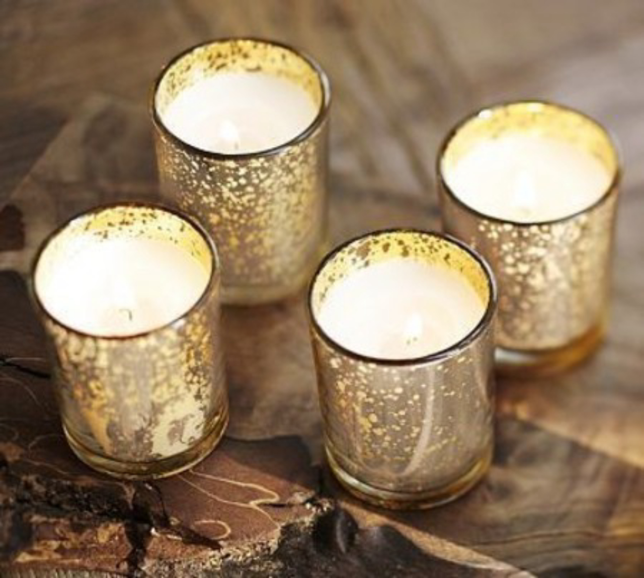 Mini lanterna Mercury, para velas. Na M.in.D, R$ 29 cada.