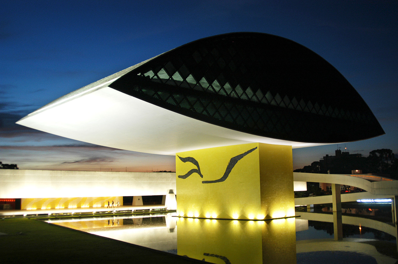 Museu do Olho, Curitiba/PR, Brasil. Crédito: Joel Rocha.