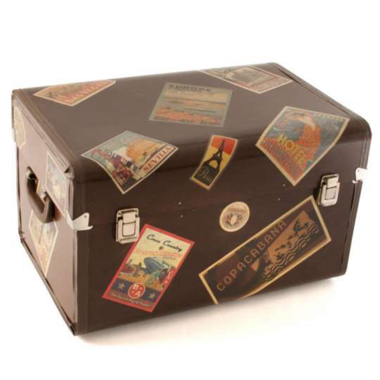 Baú vintage, feito a partir de fibras naturais da casca do coco. No Shop Design, R$ 289,90.