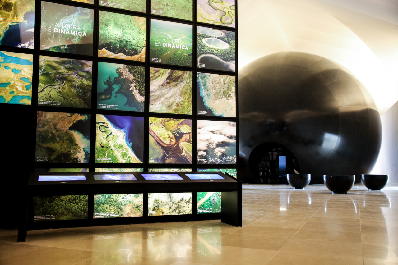 Interior do Museu do Amanhã, que propõe a interação com o público.<br>Foto: Thales Leite / Divulgação