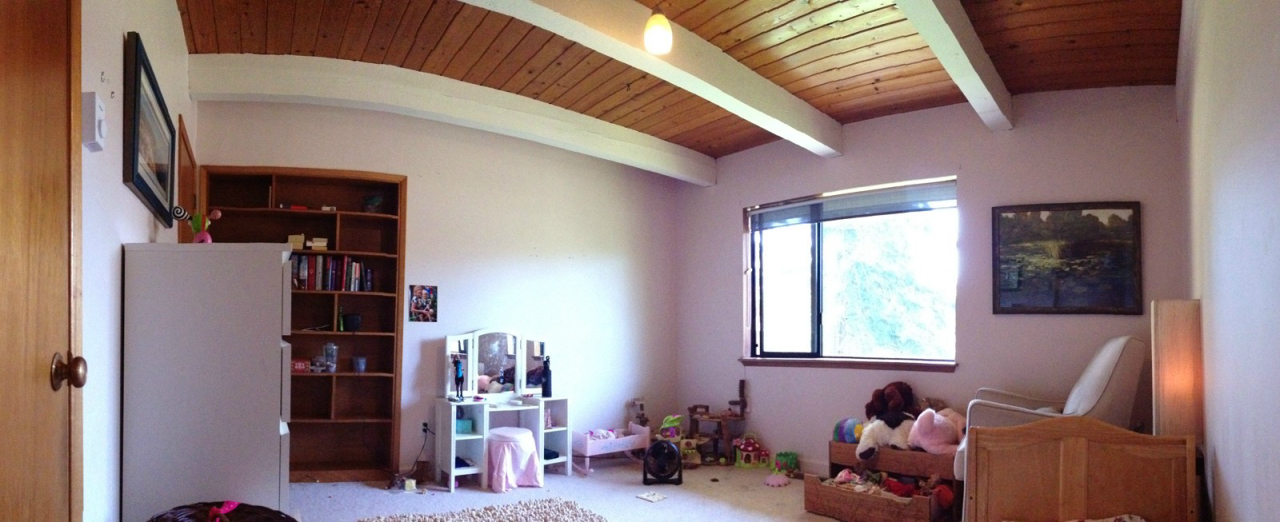 O quarto como era antes.