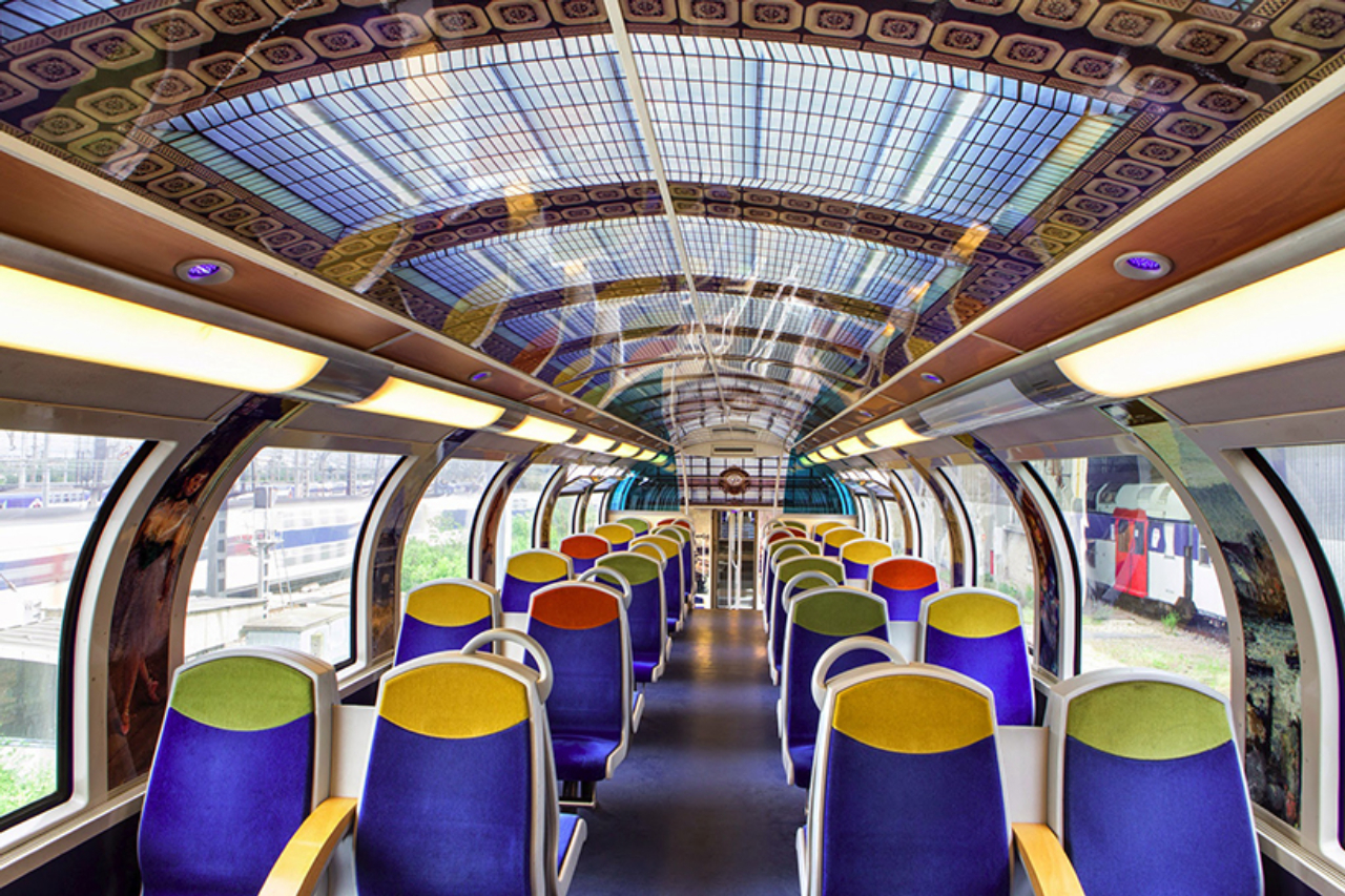 Arte em trens franceses 