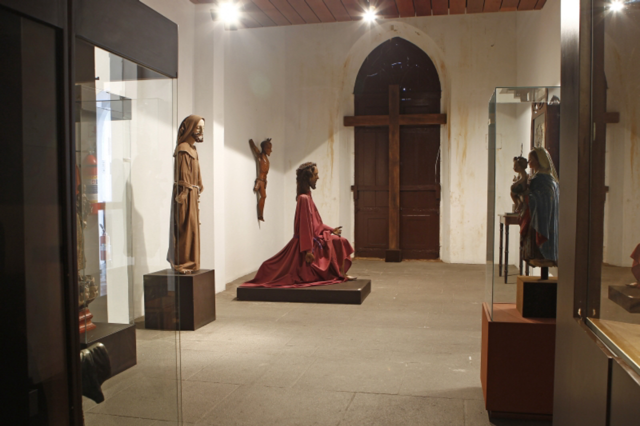 Imagens no Museu de Arte Sacra para mostrar quais são as obras disponíveis e outras curiosidades do espaço.