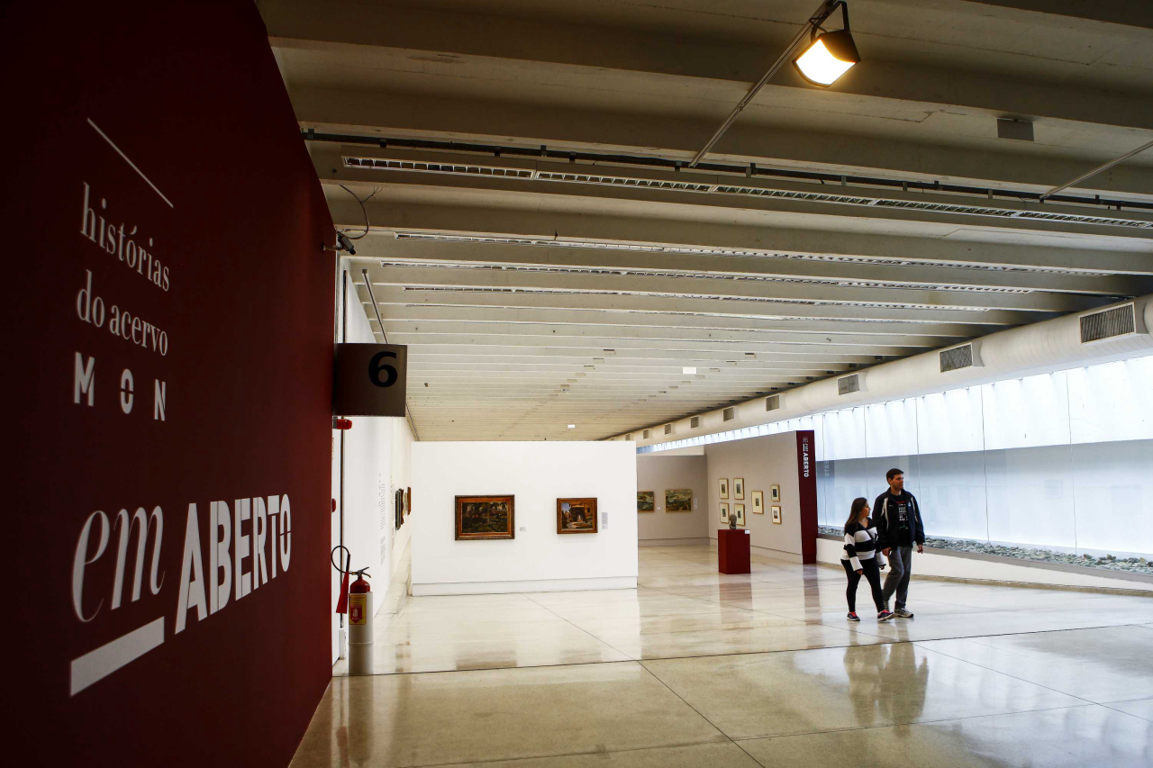 O MON mantém fixa uma exposição do acervo, que conta com mais de 4 mil obras. Foto: André Rodrigues