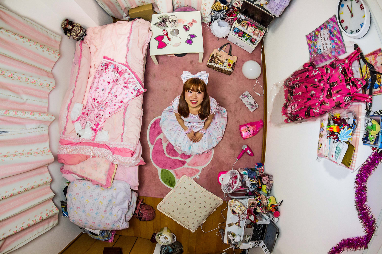 Ryoko, engenheira de TI, 25 anos, Japão (Foto: John Thackwray)