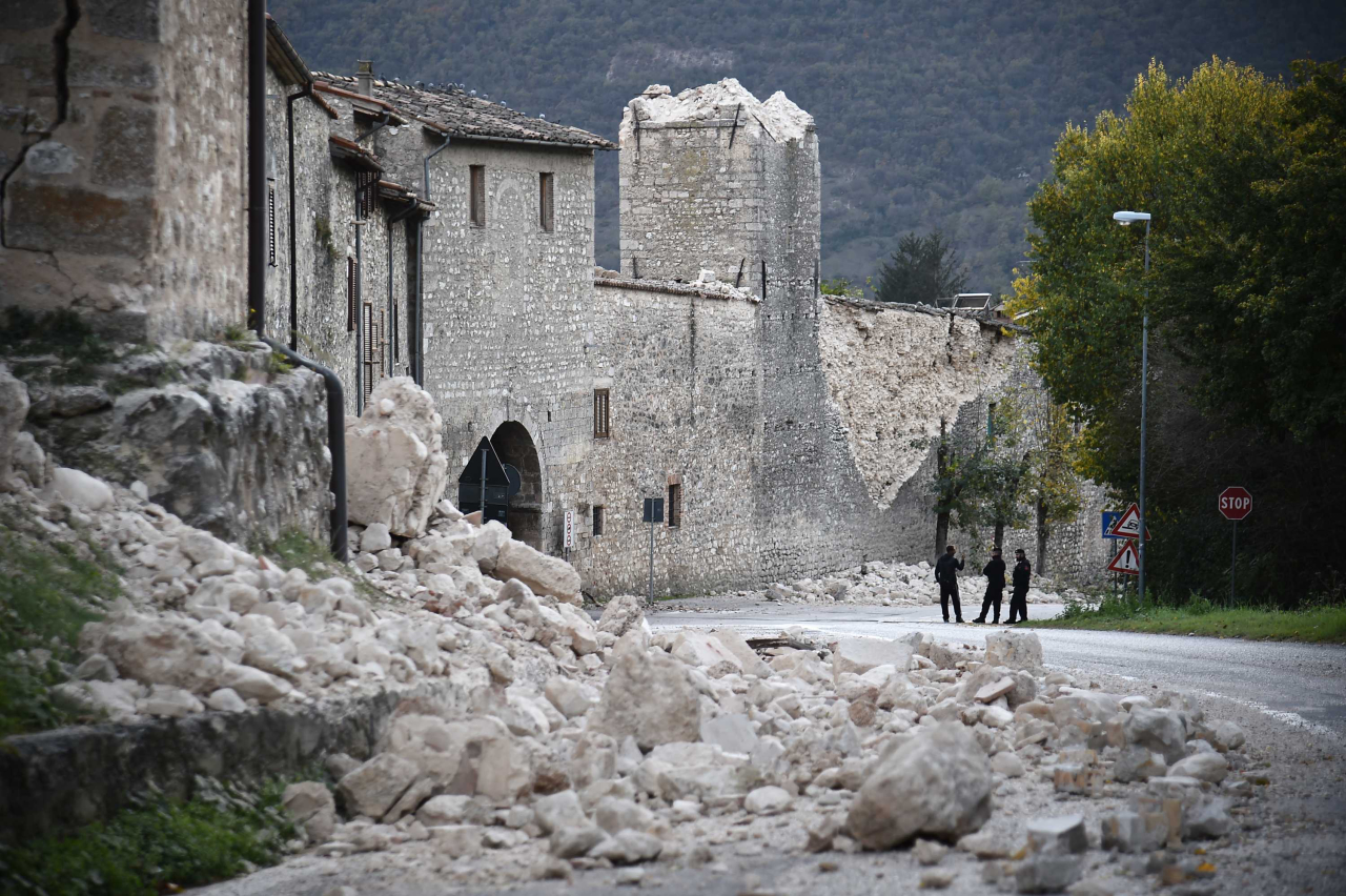Vila de Norcia foi uma das mais afetadas pelo terremoto do dia 30 de outubro (Filippo Monteforte/AFP)