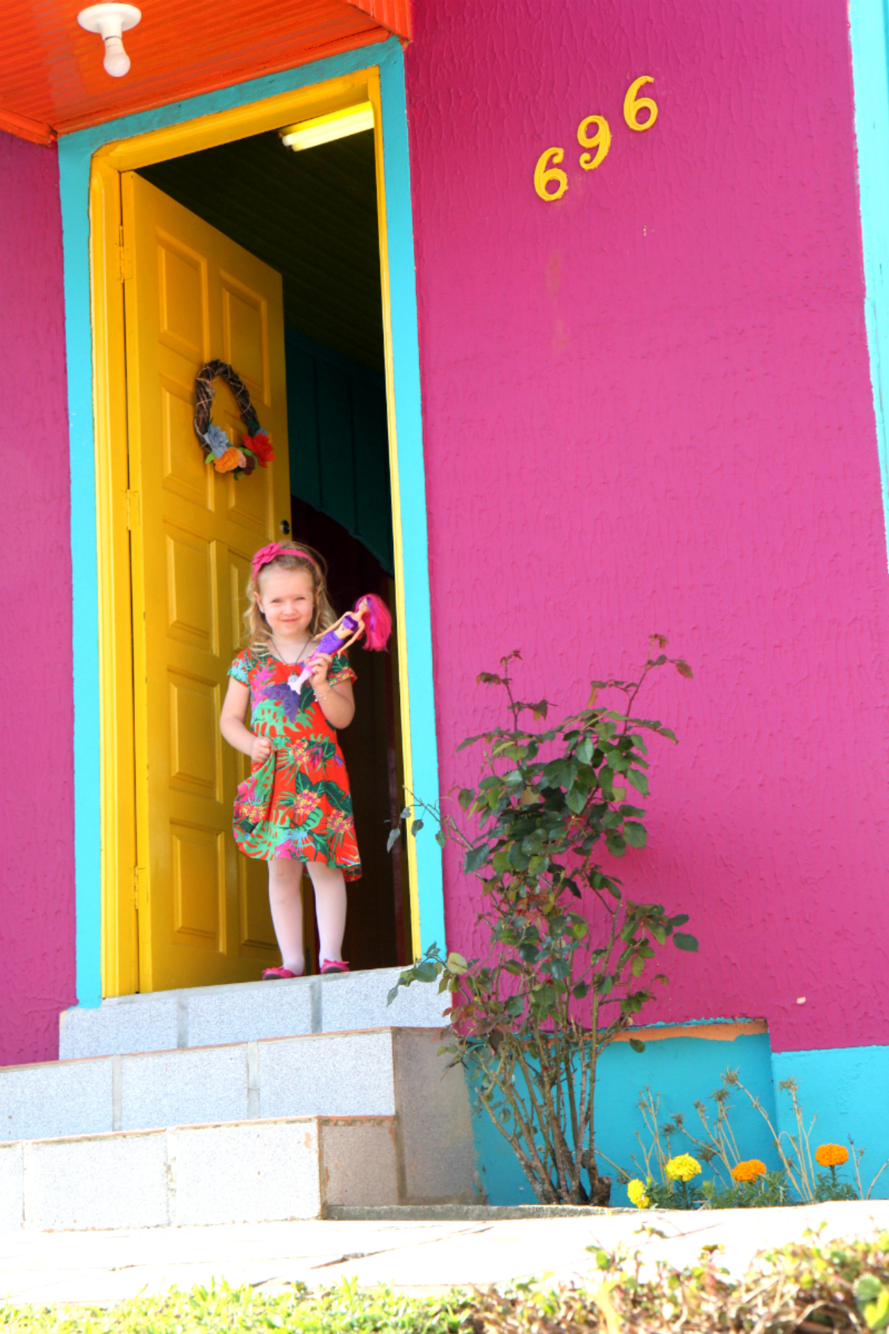 A casa foi pintada em seis cores para ficar mais aconchegante Foto:Raquel Tannuri Santana / Tribuna do Paraná.