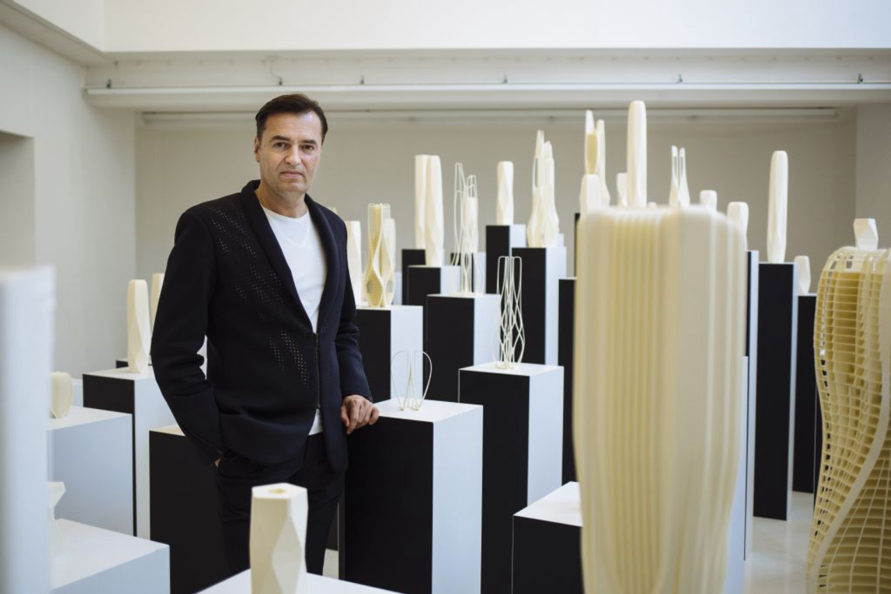 Patrick Schumacher, a partner at Zaha Hadid Architects, in a gallery of the firm's designs, in London, April 12, 2016. Schumacher, who worked alongside Hadid for 28 years, says the firm is moving forward with existing projects in the wake of her death.  ÒWe want to tell the world that weÕre still a viable, vibrant address for major work of cultural importance,Ó he said. (David Azia/The New York Times)