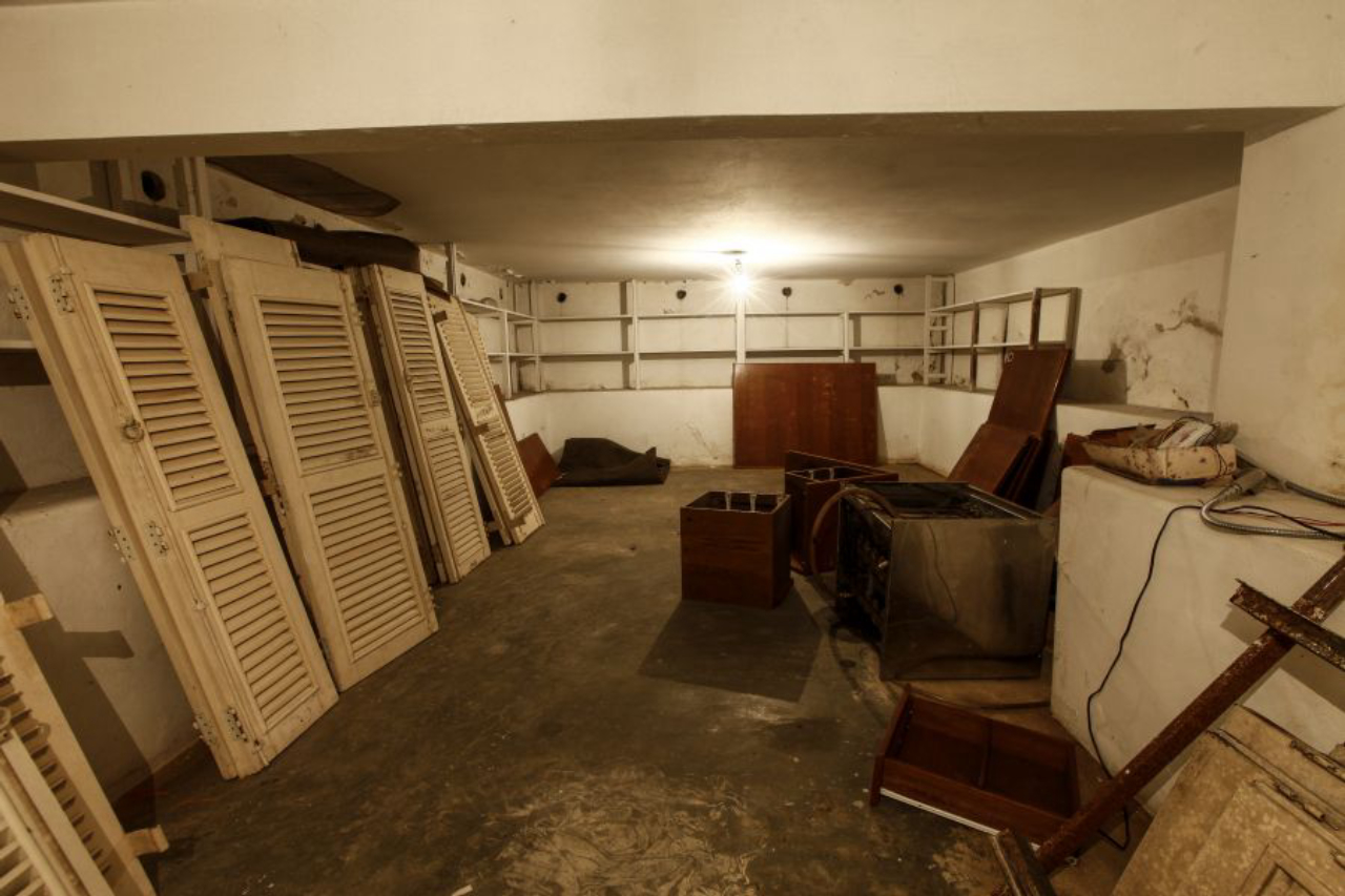 Interior do bunker, localizado em uma casa no Alto da XV. Foto: André Rodrigues/Gazeta do Povo