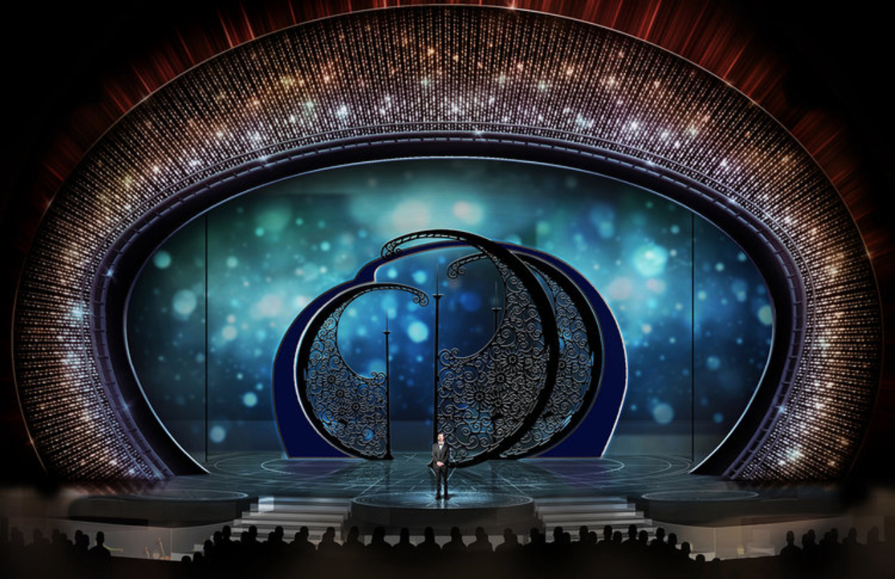 Parte do cenário chamado de "Portal da Lua", tem referência ao trabalho do criador das estatuetas do Oscar.<br>Imagem: Derek McLane / Reprodução