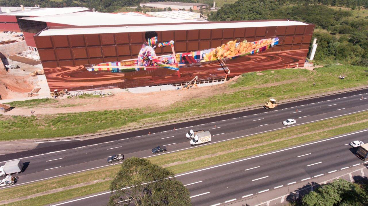 Novo mural de Eduardo Kobra, em Itapevi. Foto: Cine del Valle/Divulgação
