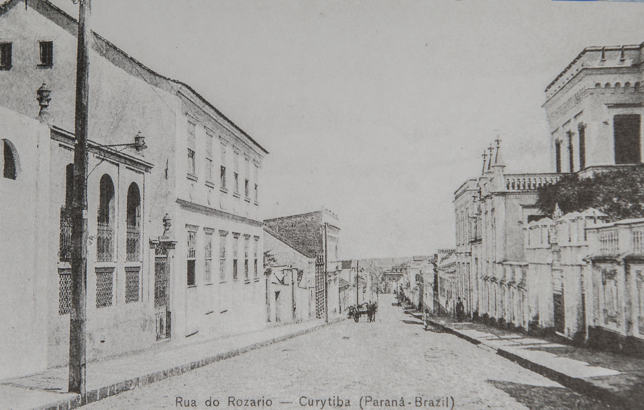 Reprodução de foto para matéria da Haus sobre o Castelo Hauer . Local: Rua do Rosário .