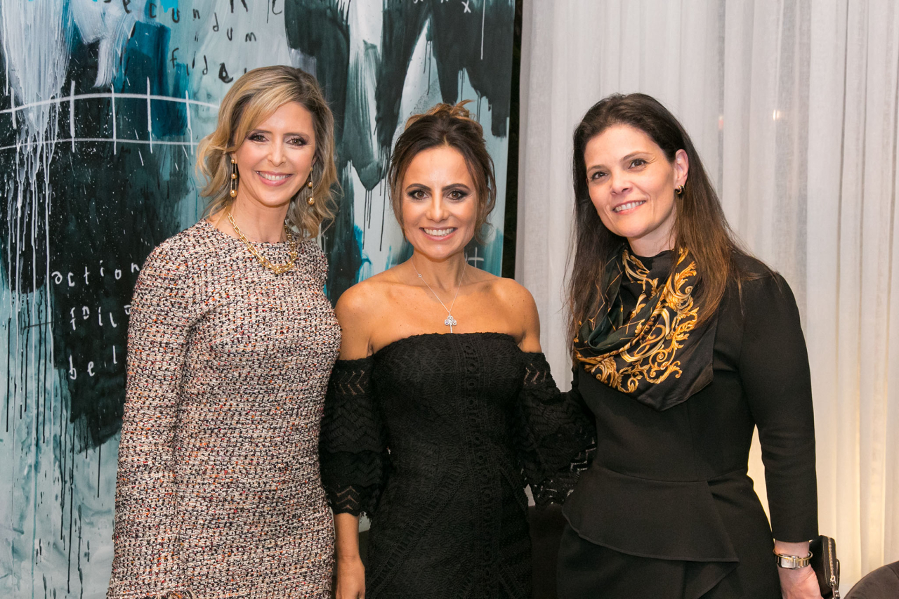 A diretora geral da Tiffany&amp;Co. a para o Brasil, Luciana Marsicano, Margit Soares e Andrea Sorgenfrei. Foto: Naideron Jr