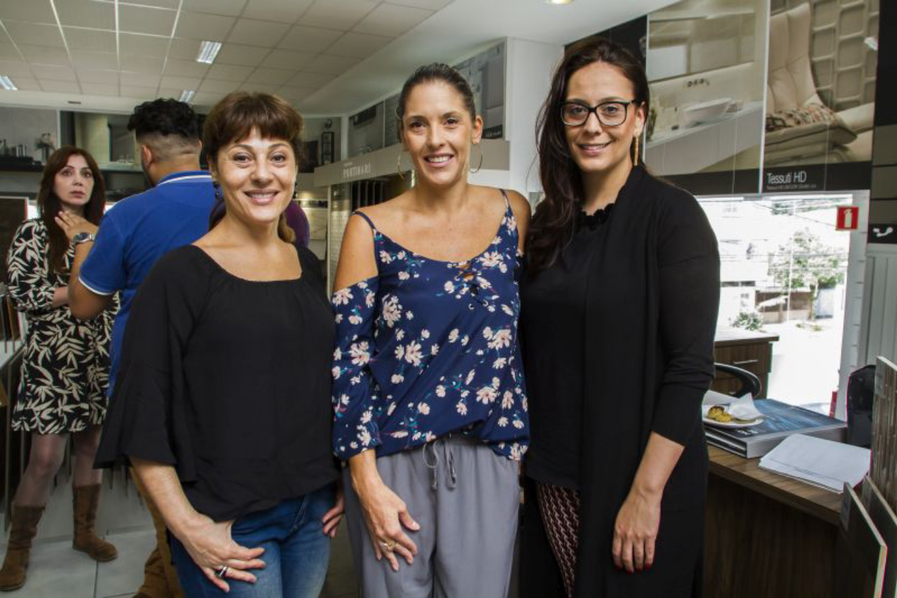 Cristiane Maciel, Renata Pisani e Deisy Cruz<br>