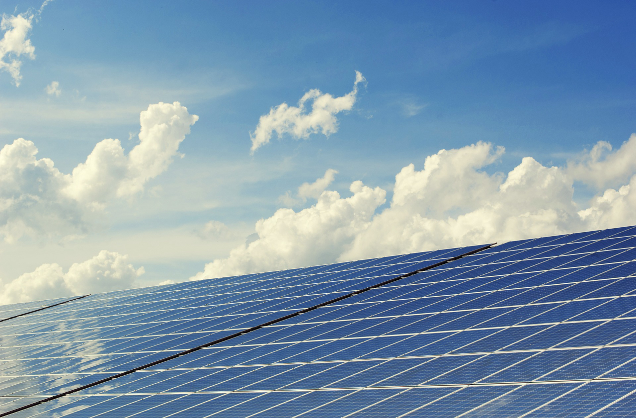 Curso sobre energia solar será oferecido pela IAB/PR nos dias 8 e 9 de maio.<br>Foto: Pixabay. 