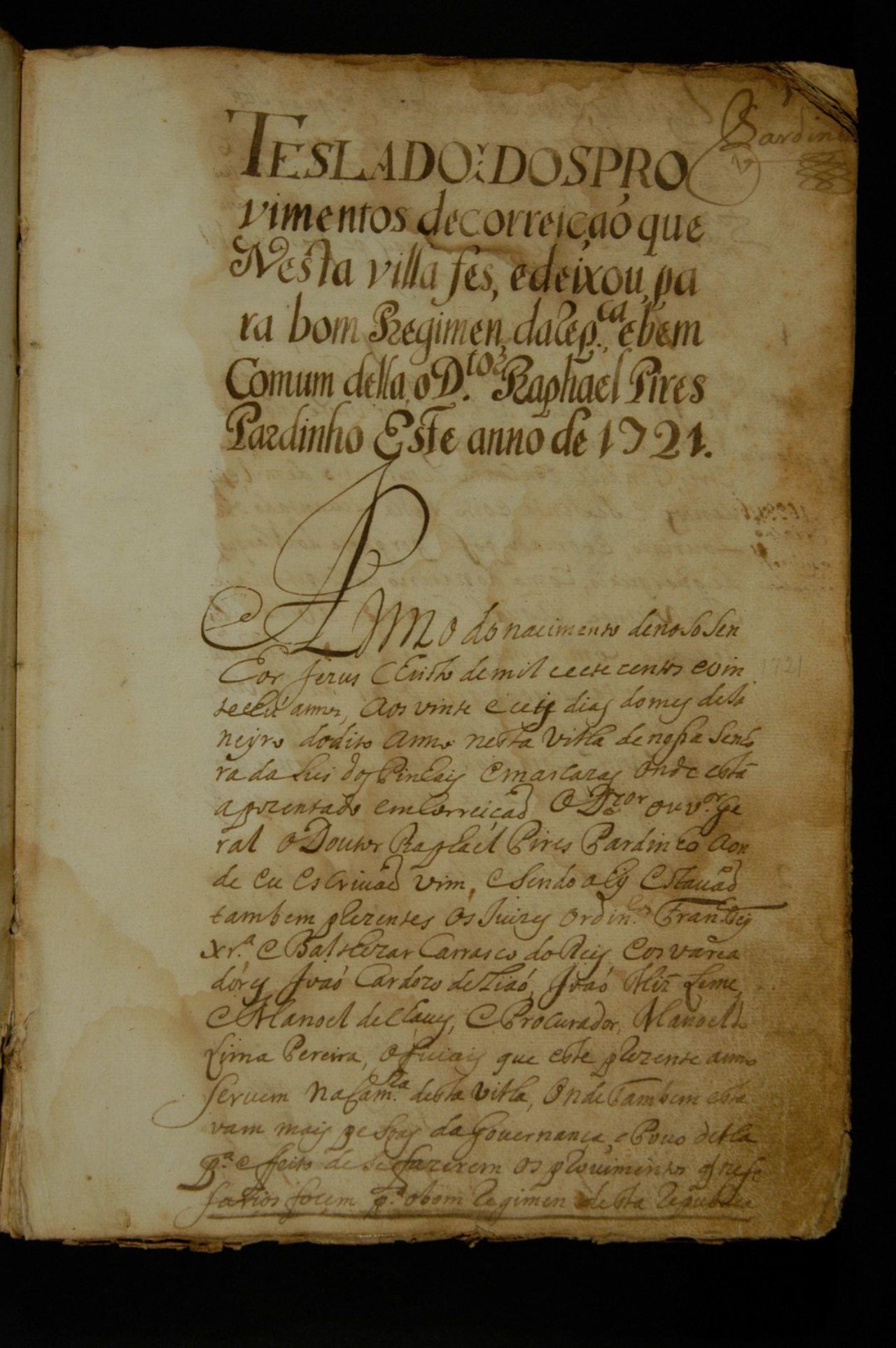 Manuscrito com os provimentos de correção do Ouvidor Raphael Pardinho, que data do ano de 1723. Foto: Reprodução/ Acervo Casa da Memória