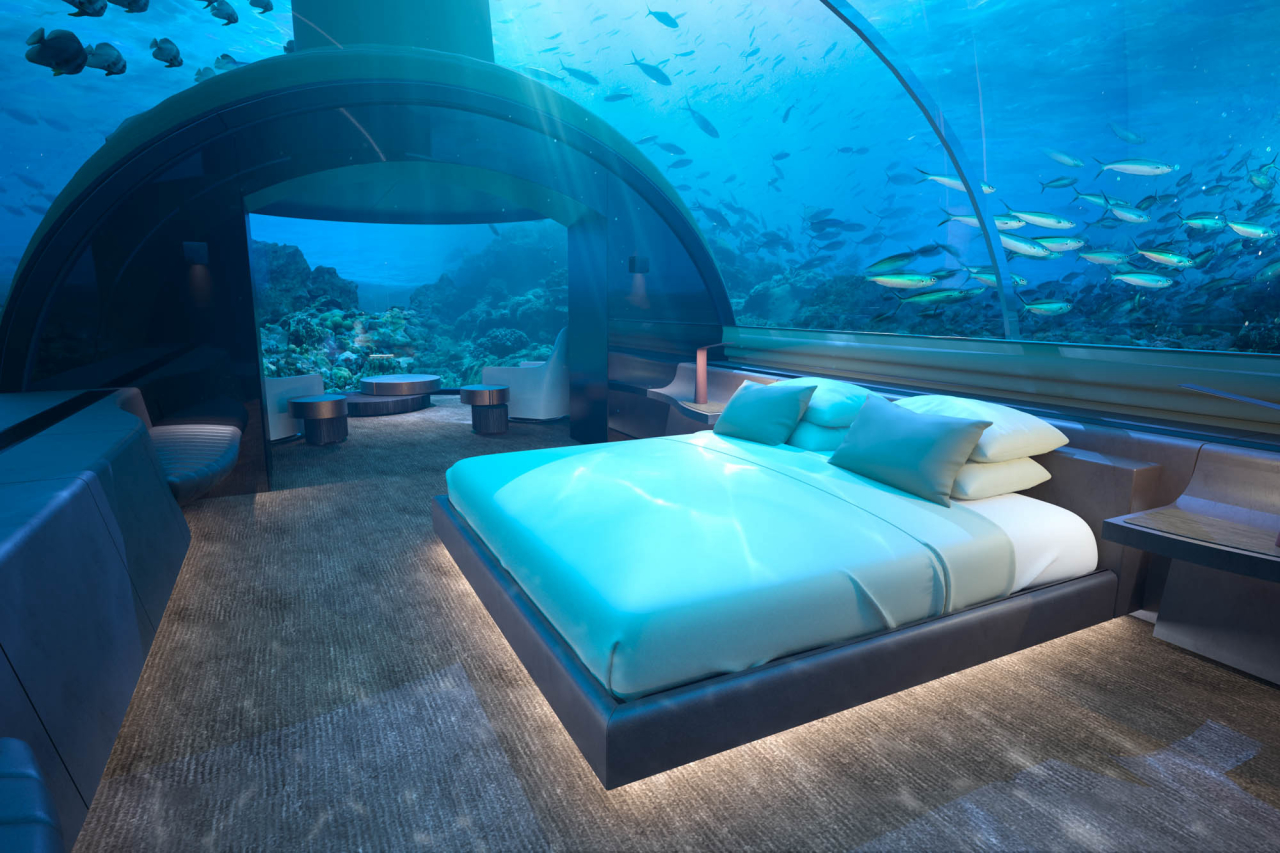 Quartos e outros ambientes de uma suíte master para nove pessoas ficarão submersas no projeto de um resort na Ilhas Maldivas. Imagens: Conrad Maldives Rangali Island / Divulgação