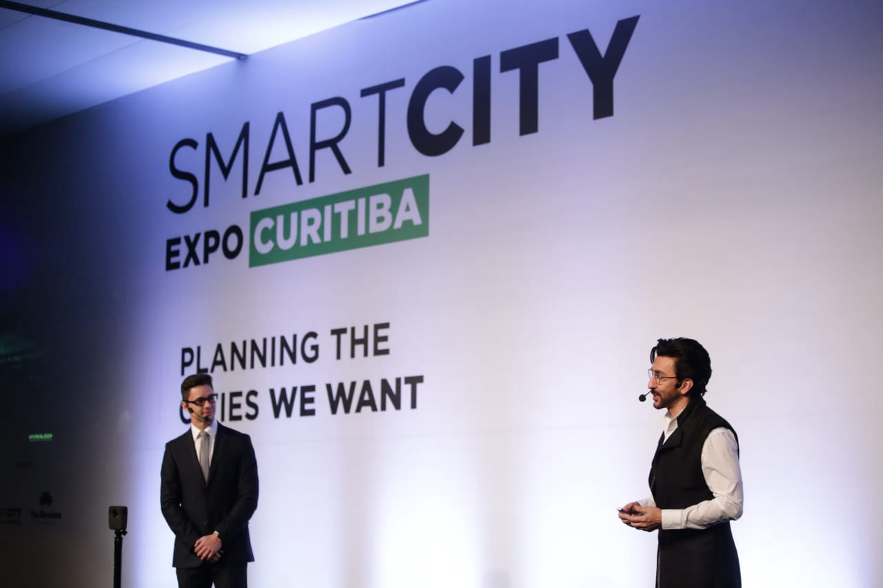 Rodrigo Sá e Bibop Gresta em palestra da Smart City Expo 2019. Foto: Michel Willian/Gazeta do Povo