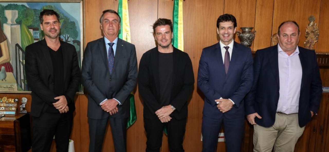 Presidente Jair Bolsonaro em encontro em Brasília com o arquiteto dinamarquês Bjarke Ingels. Foto: Marcos Correa/Divulgação