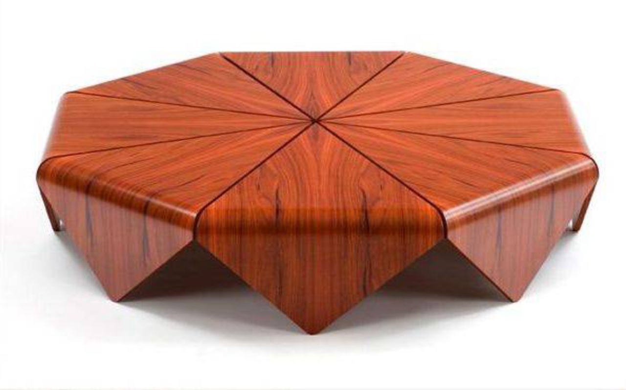  Zalszupin criou peças com o laminado moldado, técnica que confere plasticidade às chapas de madeira, como visto na mesa Pétala, reeditada pela ETEL. 