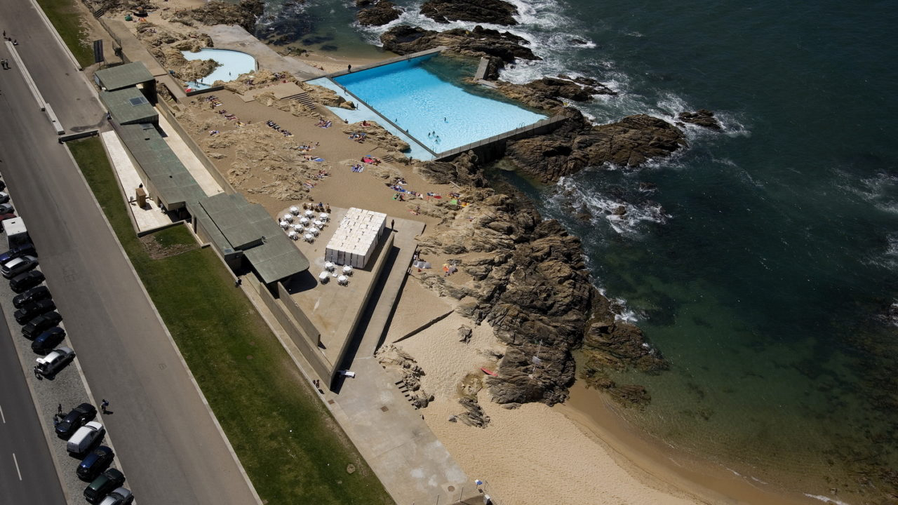 Piscinas de Marés de Leça da Palmeira, de 1966.