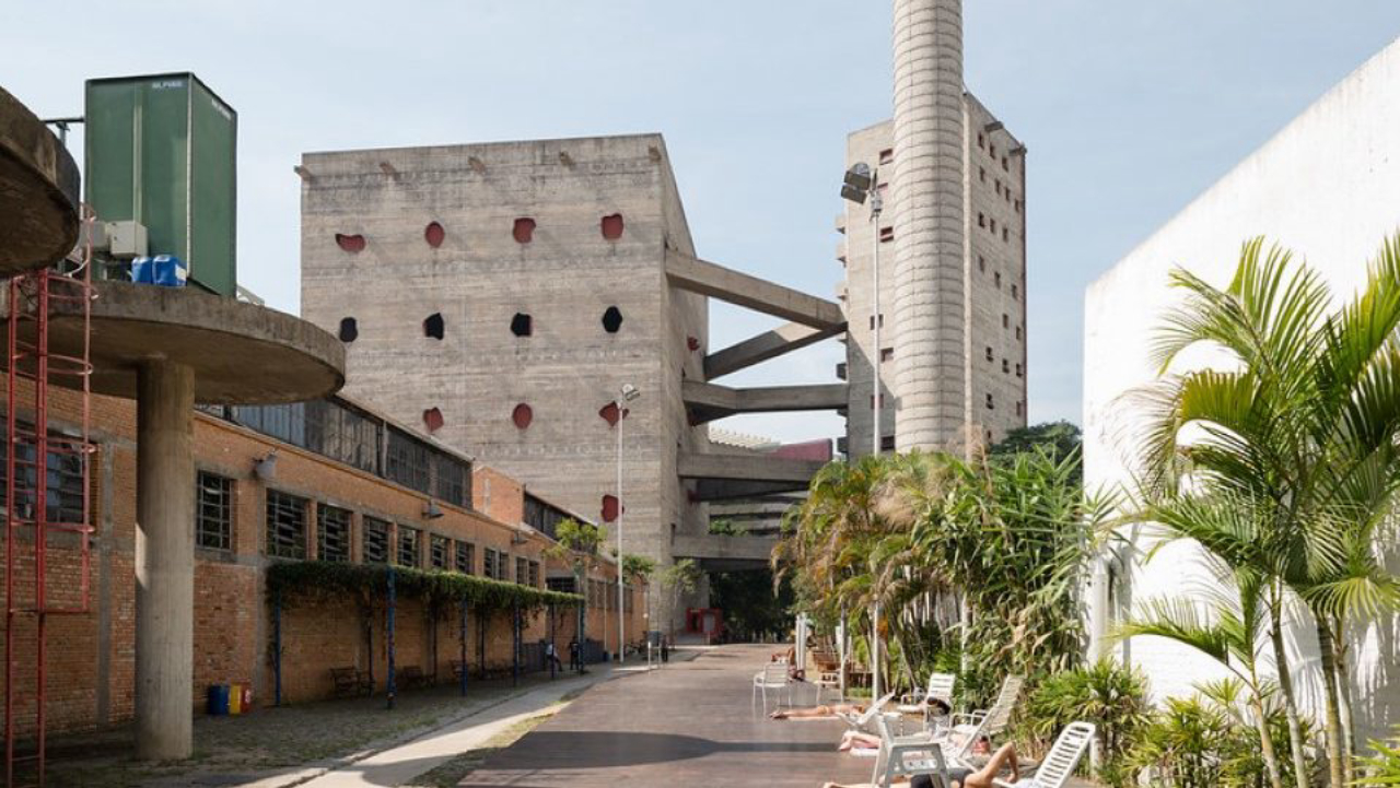 SESC Pompéia é o único edifício brasileiro entre as 25 obras mais significativas da arquitetura no pós-guerra.