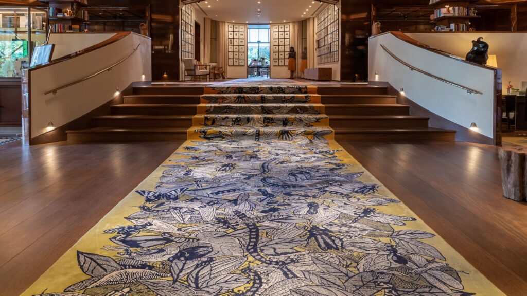 No Rosewood, são 500 m² de tapetes da coleção "Tropicals" | Emerson Alves