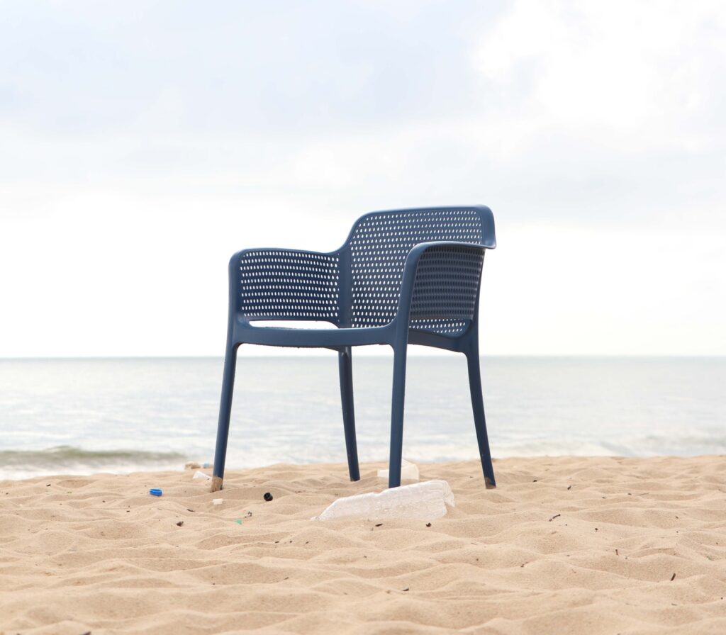 Cadeira Gabriela é um dos modelos da linha Oceano + Clean | Tramontina/Divulgação