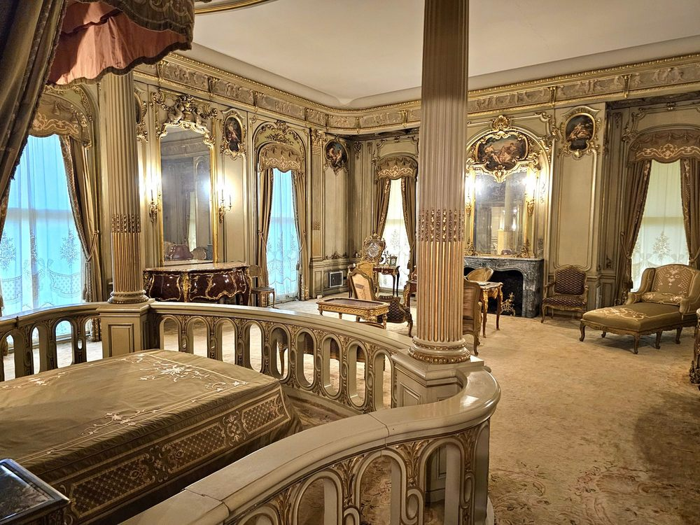 Quarto da Sra. Louise Vanderbilt  | Fonte: Yelp Photos