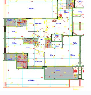 A planta ilustra a organização dos ambientes, destacando a suíte principal com vista para o jardim e a separação funcional das áreas sociais. Projeto: Studio João Falqueto