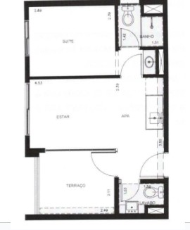 A planta baixa do apartamento, mostrando o layout original do imóvel compacto. Projeto: Bruna Ferraresi Arquitetura
