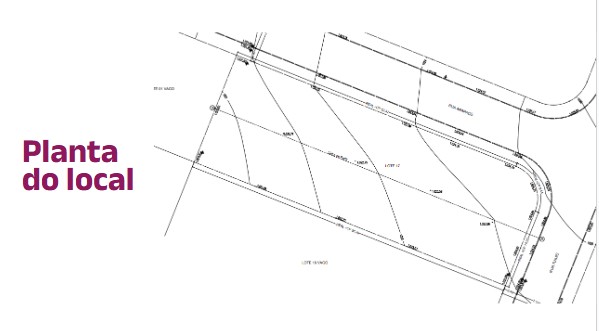 Planta do local evidenciando a implantação estratégica no lote de esquina. Projeto: TEVA Arquitetura.